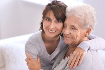 עזרה לקשישים בבית מטעם מטפלת סיעודית
